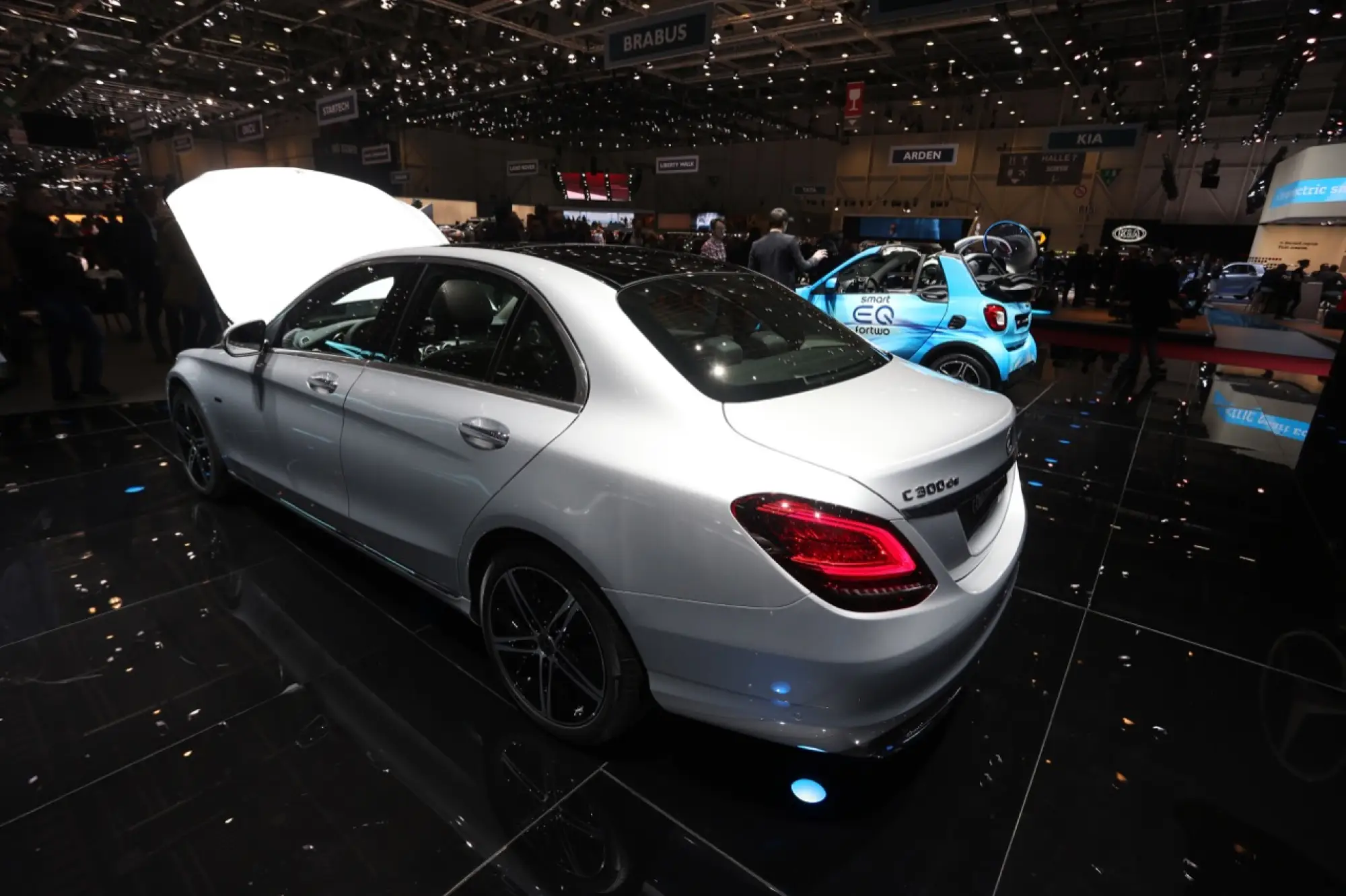 Mercedes Classe C Berlina e Station Wagon - Salone di Ginevra 2018 - 2