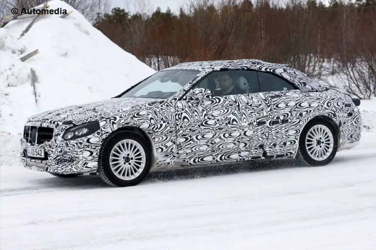 Mercedes Classe C Cabrio 2015 - Foto spia 09-03-2015 - 4