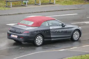 Mercedes Classe C Cabrio 2016 - Foto spia 16-12-2015