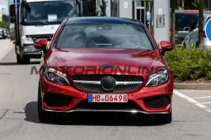 Mercedes Classe C Coupe 2016 - Foto spia 29-07-2015 - 1