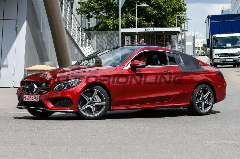 Mercedes Classe C Coupe 2016 - Foto spia 29-07-2015 - 4