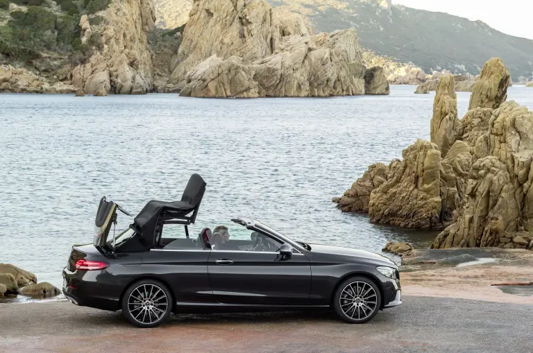 Mercedes Classe C Coupe e Cabrio MY 2019 - 26