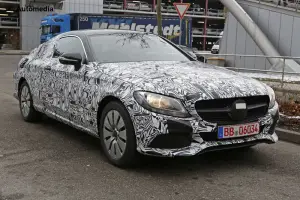 Mercedes Classe C Coupe - Foto spia 2015