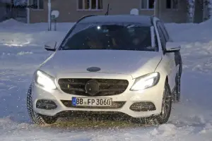 Mercedes Classe C Estate - Foto spia 23-01-2014 - 1