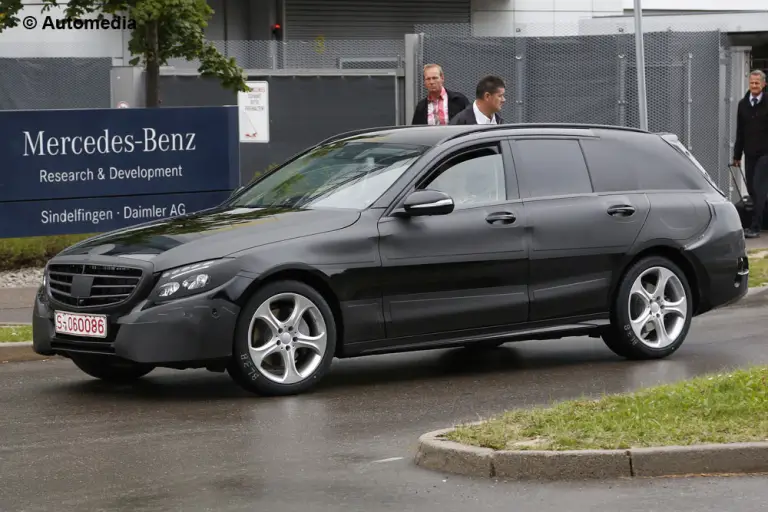Mercedes Classe C Estate - Foto spia 27-09-2013 - 2