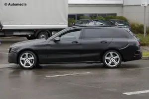 Mercedes Classe C Estate - Foto spia 27-09-2013 - 3