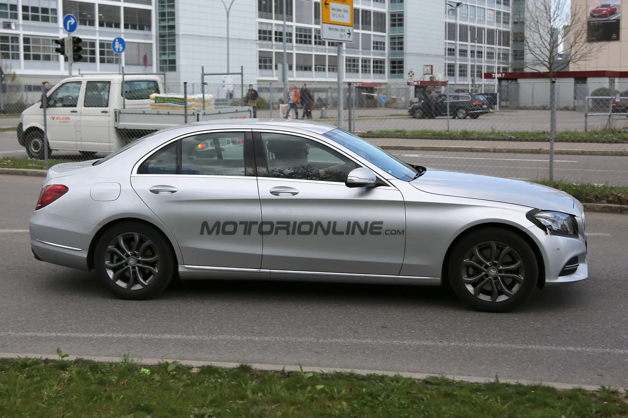 Mercedes Classe C MY 2018 - Foto spia 08-04-2016 - 5