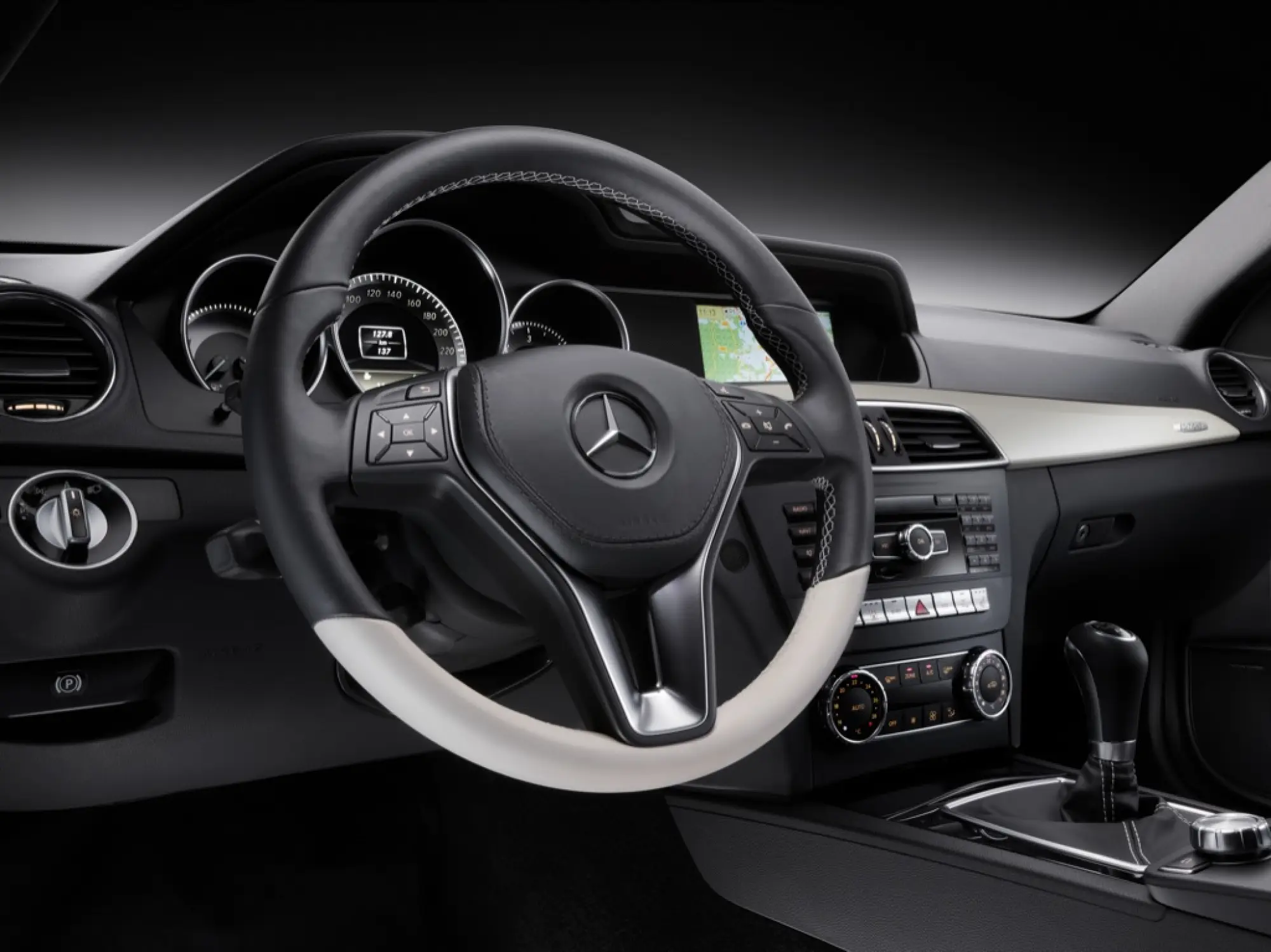 Mercedes Classe C nuova versione - 13
