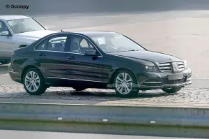 Mercedes Classe C restyling spy (2) - 1