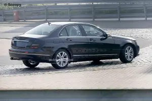 Mercedes Classe C restyling spy (2) - 3