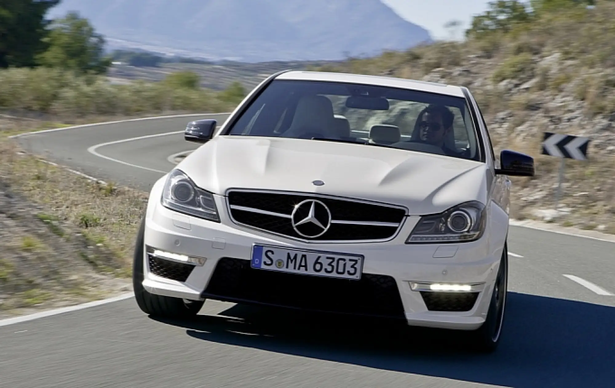 Mercedes Classe C63 AMG restyling 2011  - 5