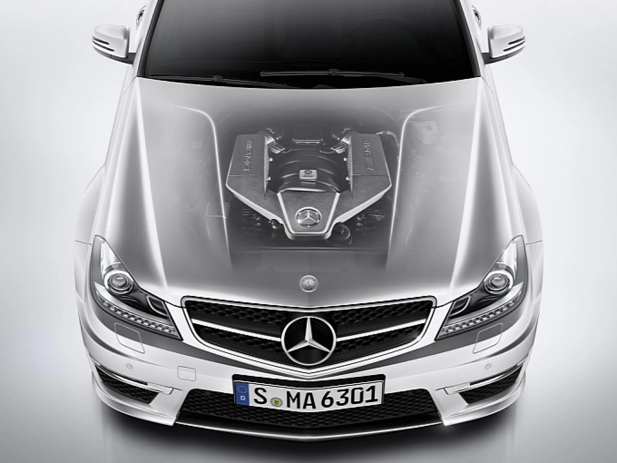 Mercedes Classe C63 AMG restyling 2011  - 11