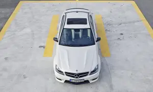 Mercedes Classe C63 AMG restyling 2011  - 28