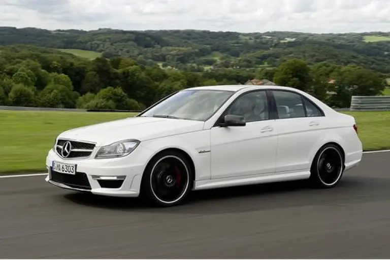 Mercedes Classe C63 AMG restyling - 1