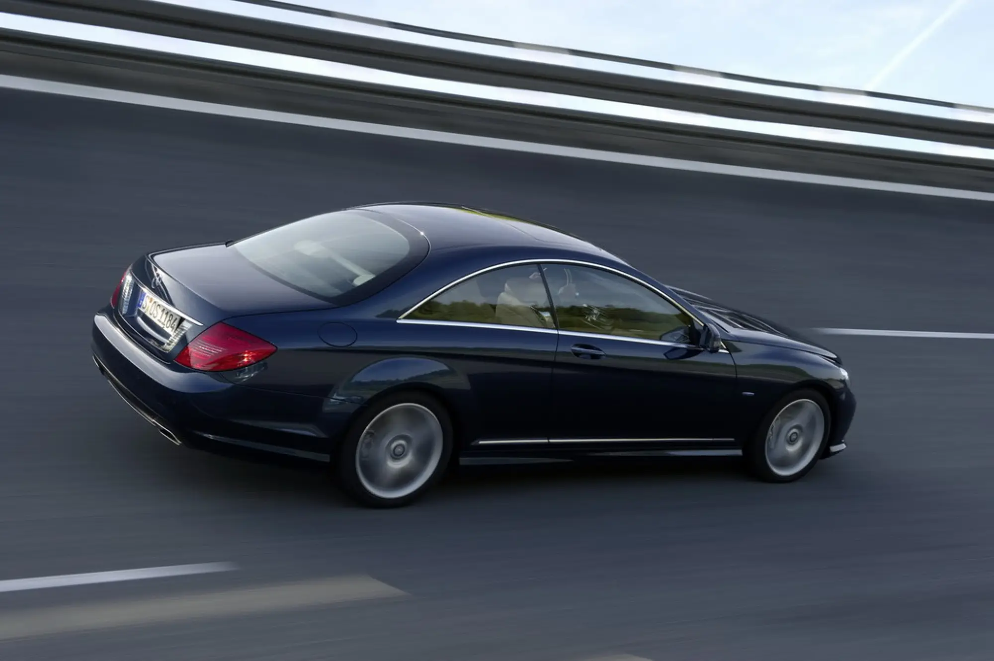 Mercedes Classe CL BlueEfficiency 2011 - 4
