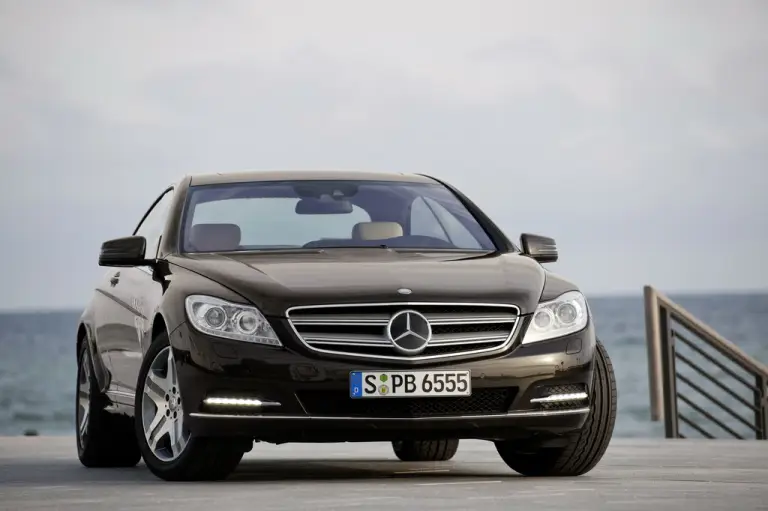 Mercedes Classe CL BlueEfficiency 2011 - 17