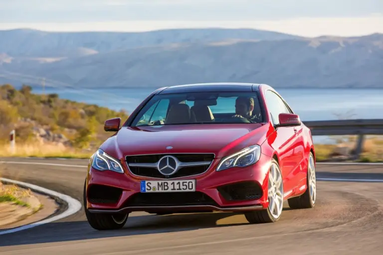 Mercedes Classe E 2014 coupe e cabrio - 25