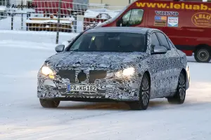 Mercedes Classe E 2016 - Foto spia 18-12-2014 - 2