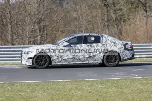 Mercedes Classe E 2023 - Foto spia 12-4-2022 - 3