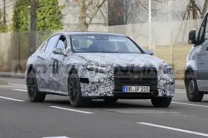 Mercedes Classe E 2024 - Foto Spia 11-01-2022