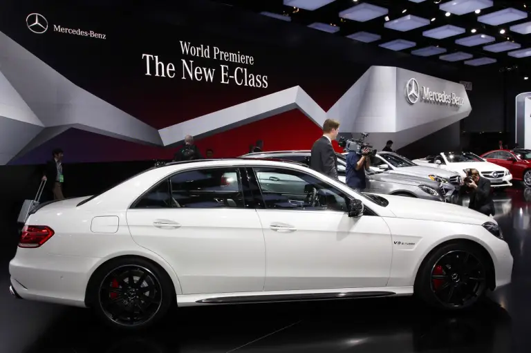 Mercedes Classe E 63 AMG - Salone di Detroit 2013 - 3