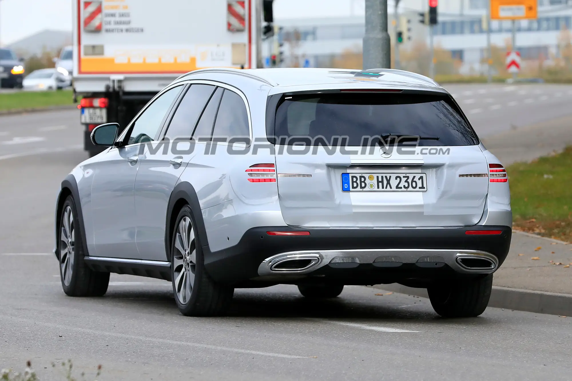Mercedes Classe E All Terrain foto spia 6 novembre 2018 - 8