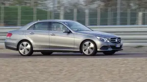 Mercedes Classe E BlueTEC Hybrid - Primo contatto - 51