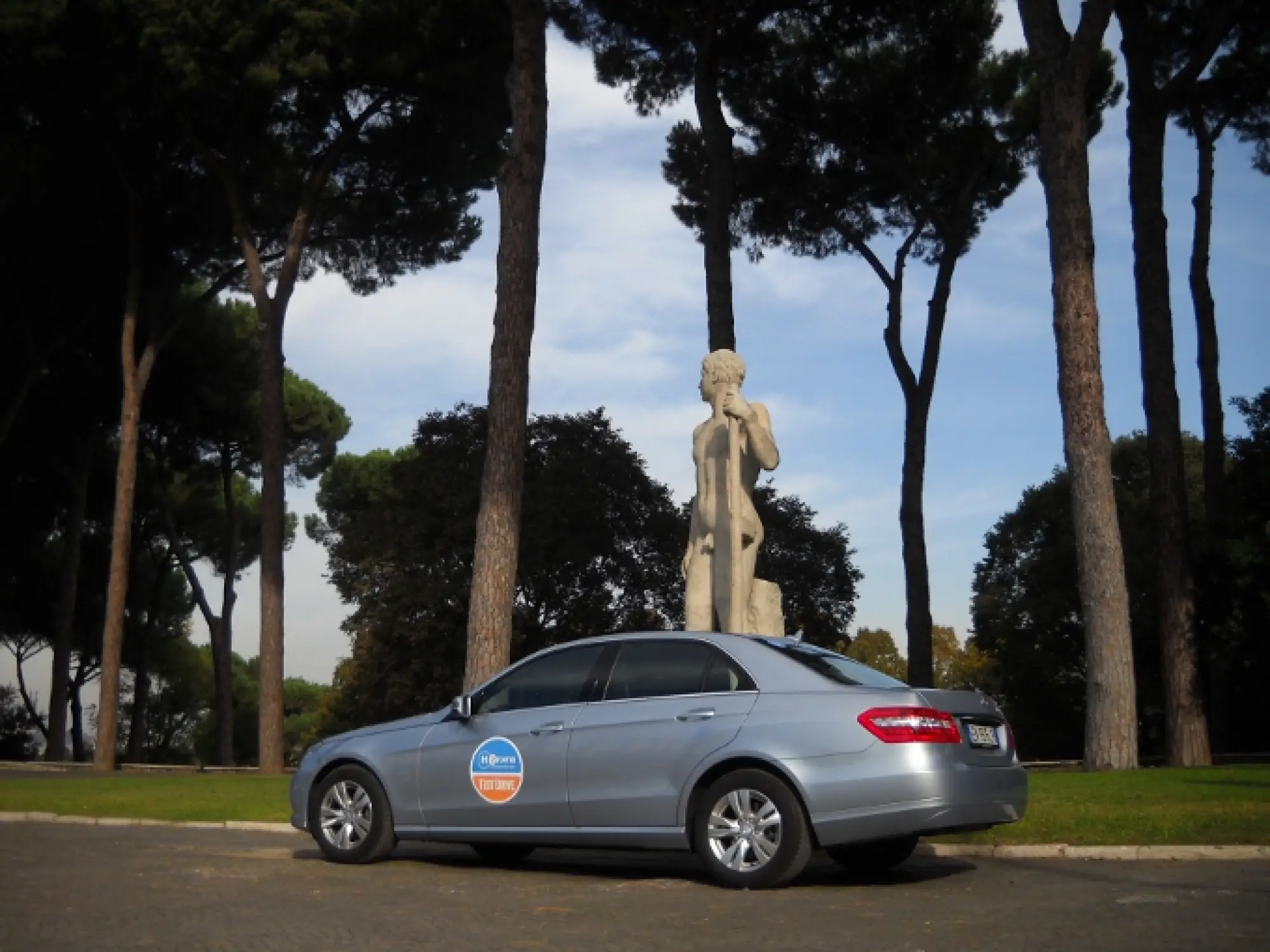 Mercedes Classe E BlueTECH Hybrid H2Roma - 14