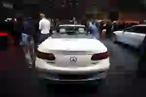 Mercedes Classe E Cabrio Foto Live - Salone di Ginevra 2017