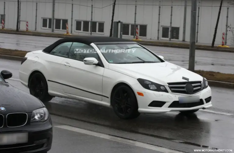 Foto spia Mercedes Classe E Cabrio - 26
