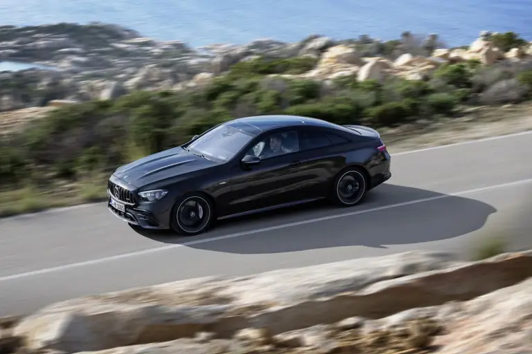 Mercedes Classe E Coupe e Cabrio 2020 - 38