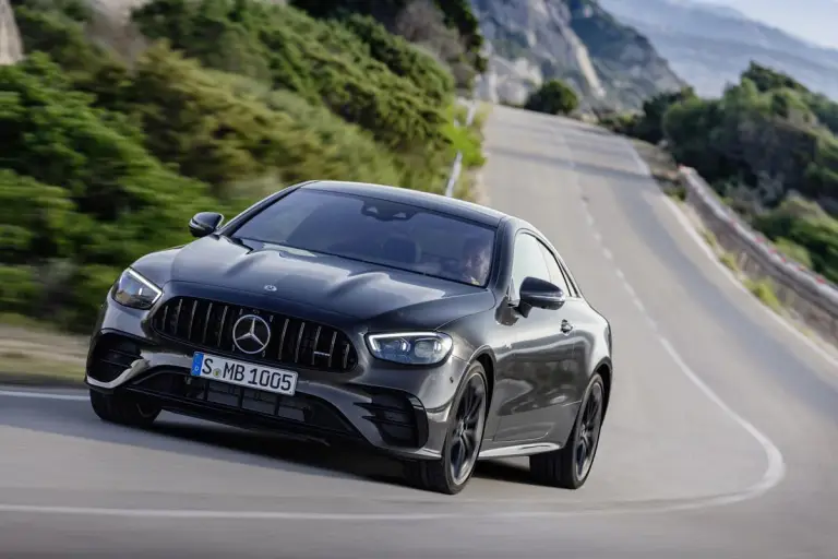 Mercedes Classe E Coupe e Cabrio 2020 - 39