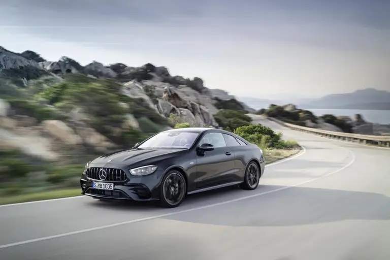 Mercedes Classe E Coupe e Cabrio 2020 - 28