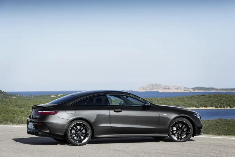 Mercedes Classe E Coupe e Cabrio 2020 - 51