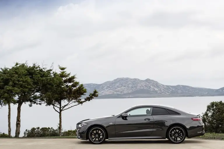 Mercedes Classe E Coupe e Cabrio 2020 - 61