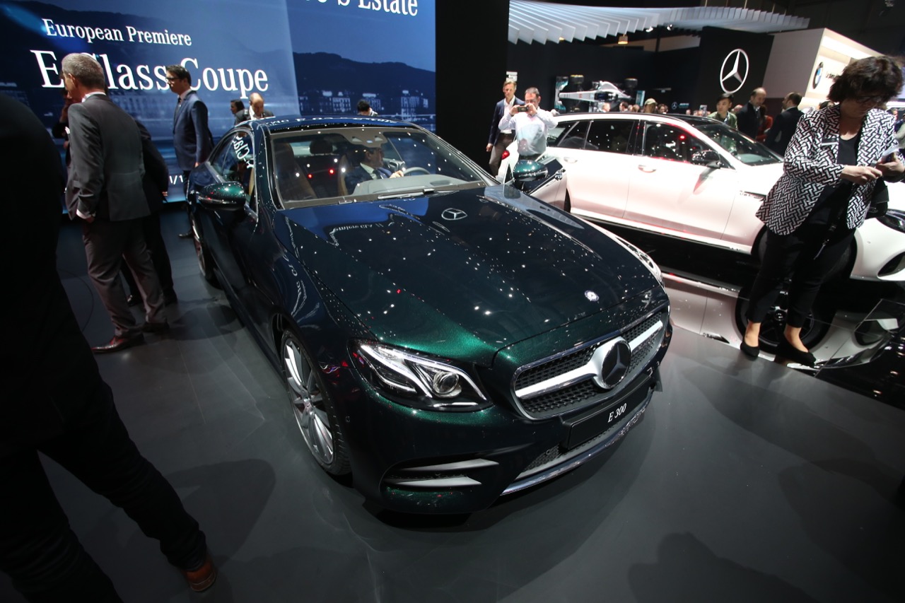 Mercedes Classe E Coupe Foto Live - Salone di Ginevra 2017