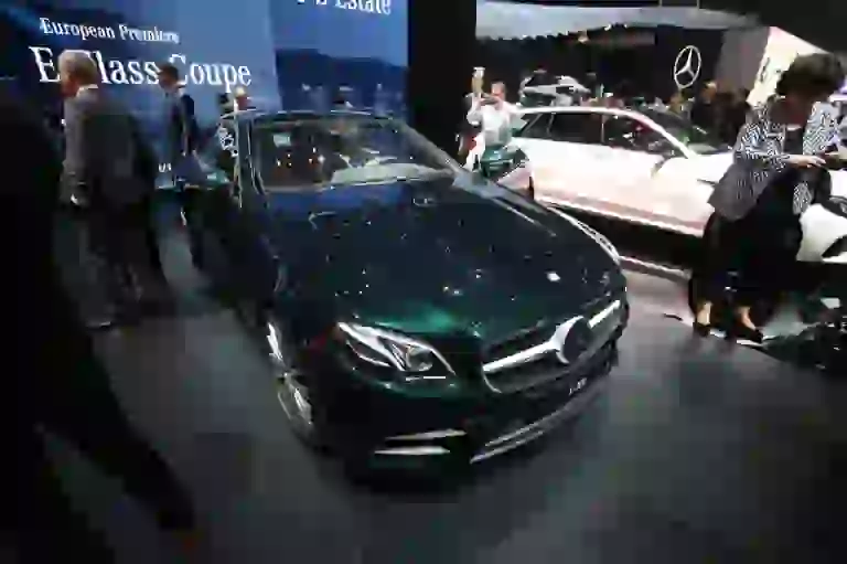 Mercedes Classe E Coupe Foto Live - Salone di Ginevra 2017 - 1