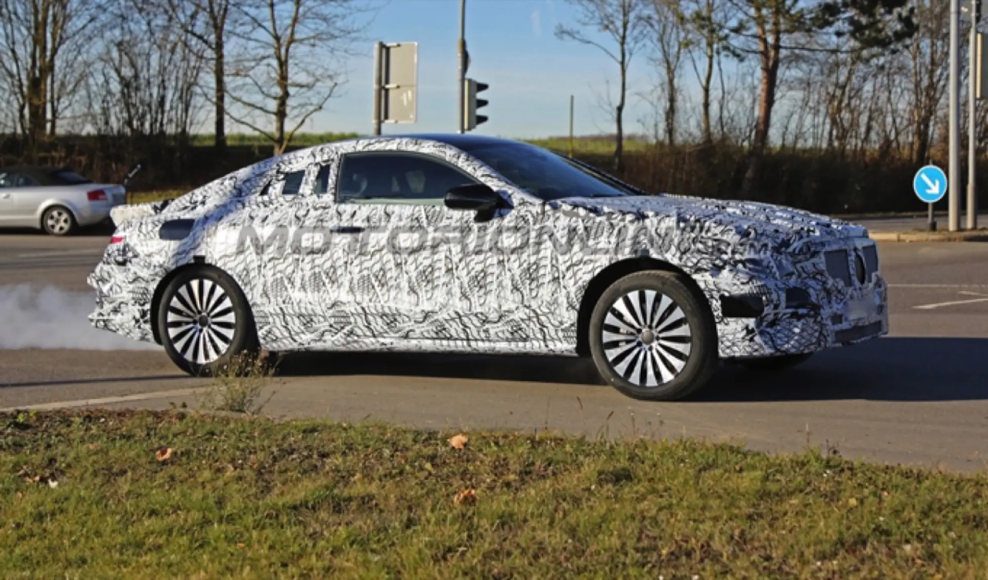Mercedes Classe E Coupe MY 2018 - Foto spia 11-12-2015 - 4