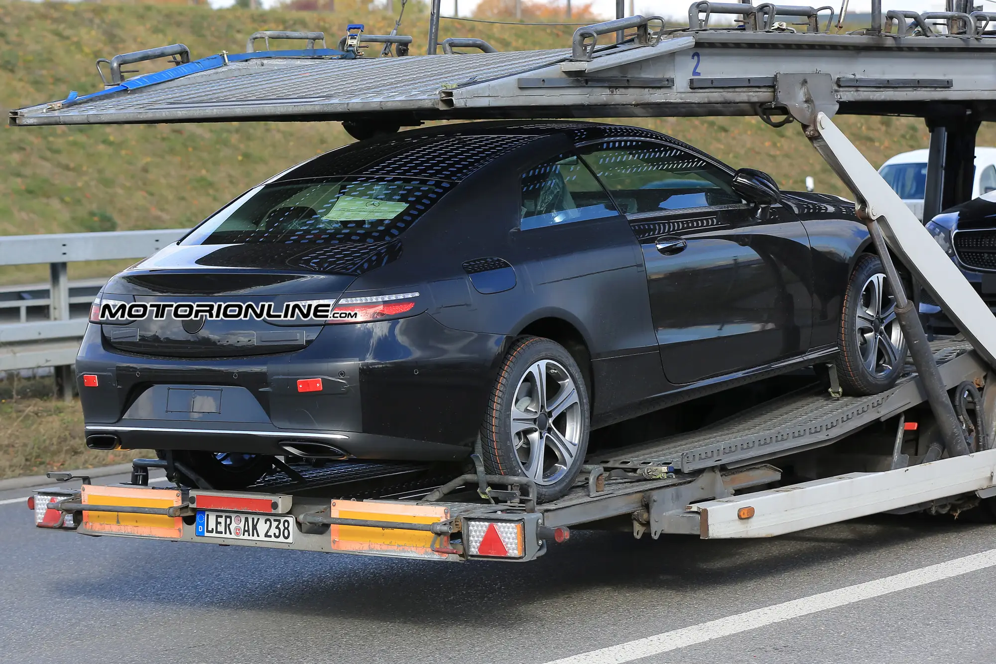 Mercedes Classe E Coupè MY 2018 foto spia 4 novembre 2016 - 6