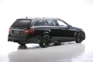 Mercedes Classe E Estate Black Bison by Wald International