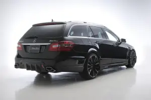 Mercedes Classe E Estate Black Bison by Wald International - 4