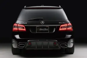 Mercedes Classe E Estate Black Bison by Wald International - 9