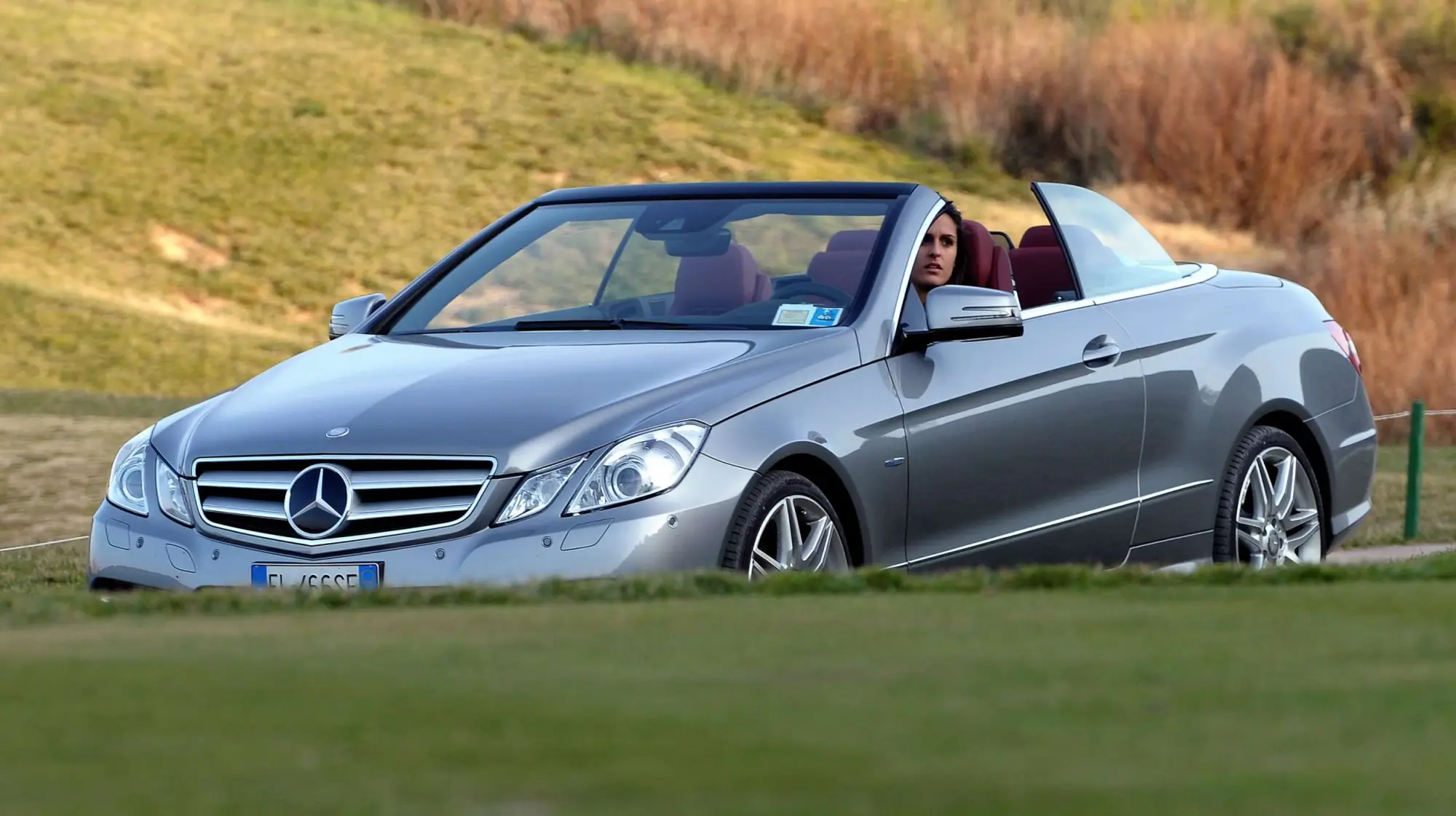 Mercedes Classe E Model Year 2012 - 19