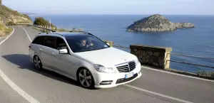 Mercedes Classe E Model Year 2012 - 46