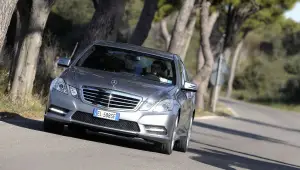 Mercedes Classe E Model Year 2012 - 52