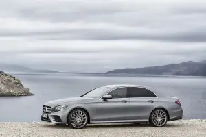 Mercedes Classe E MY 2017 - Foto leaked