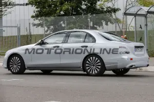 Mercedes Classe E MY 2017 - Foto spia 07-09-2015