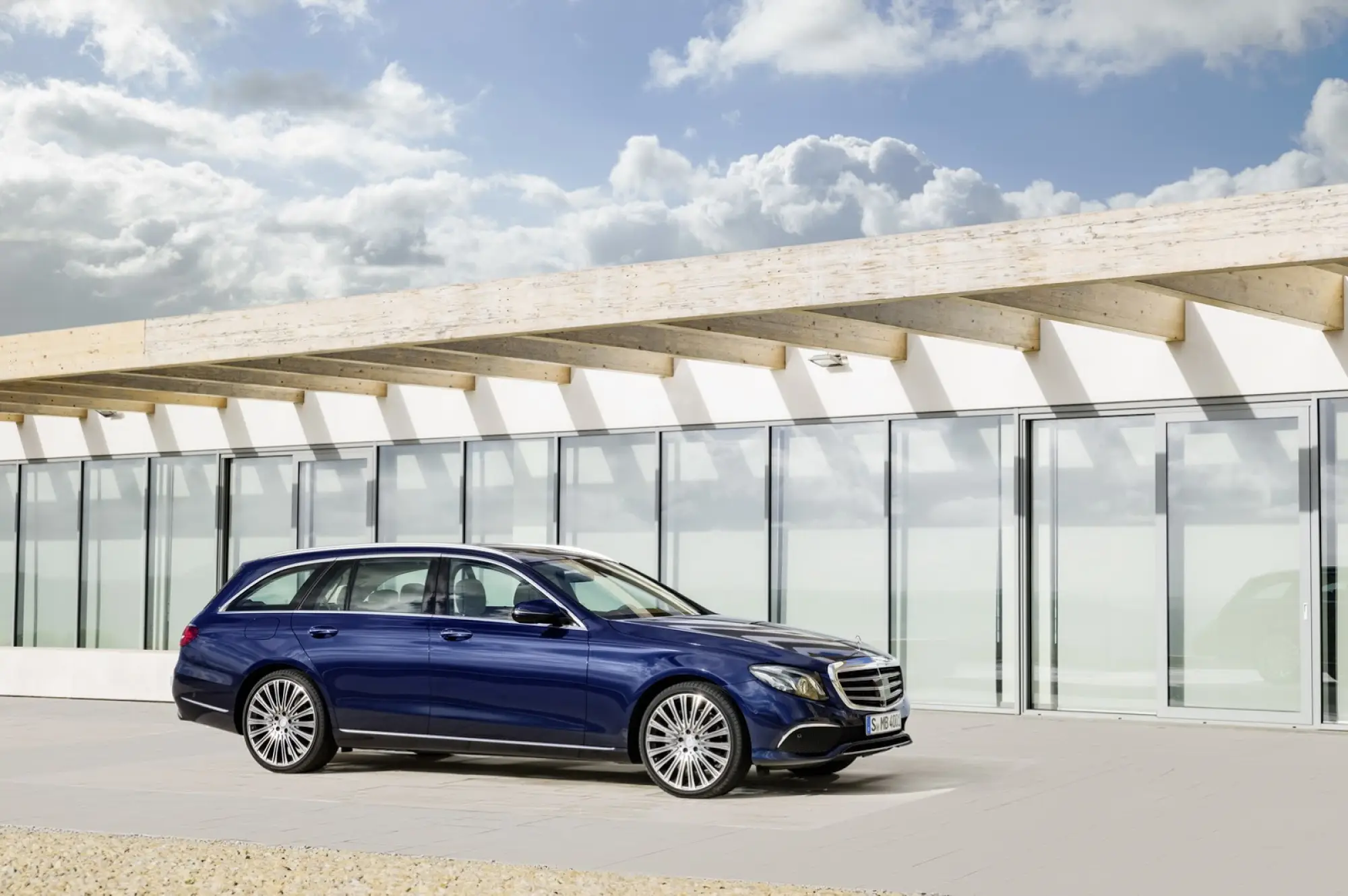 Mercedes Classe E station wagon MY 2017 - 17