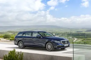 Mercedes Classe E station wagon MY 2017 - 44