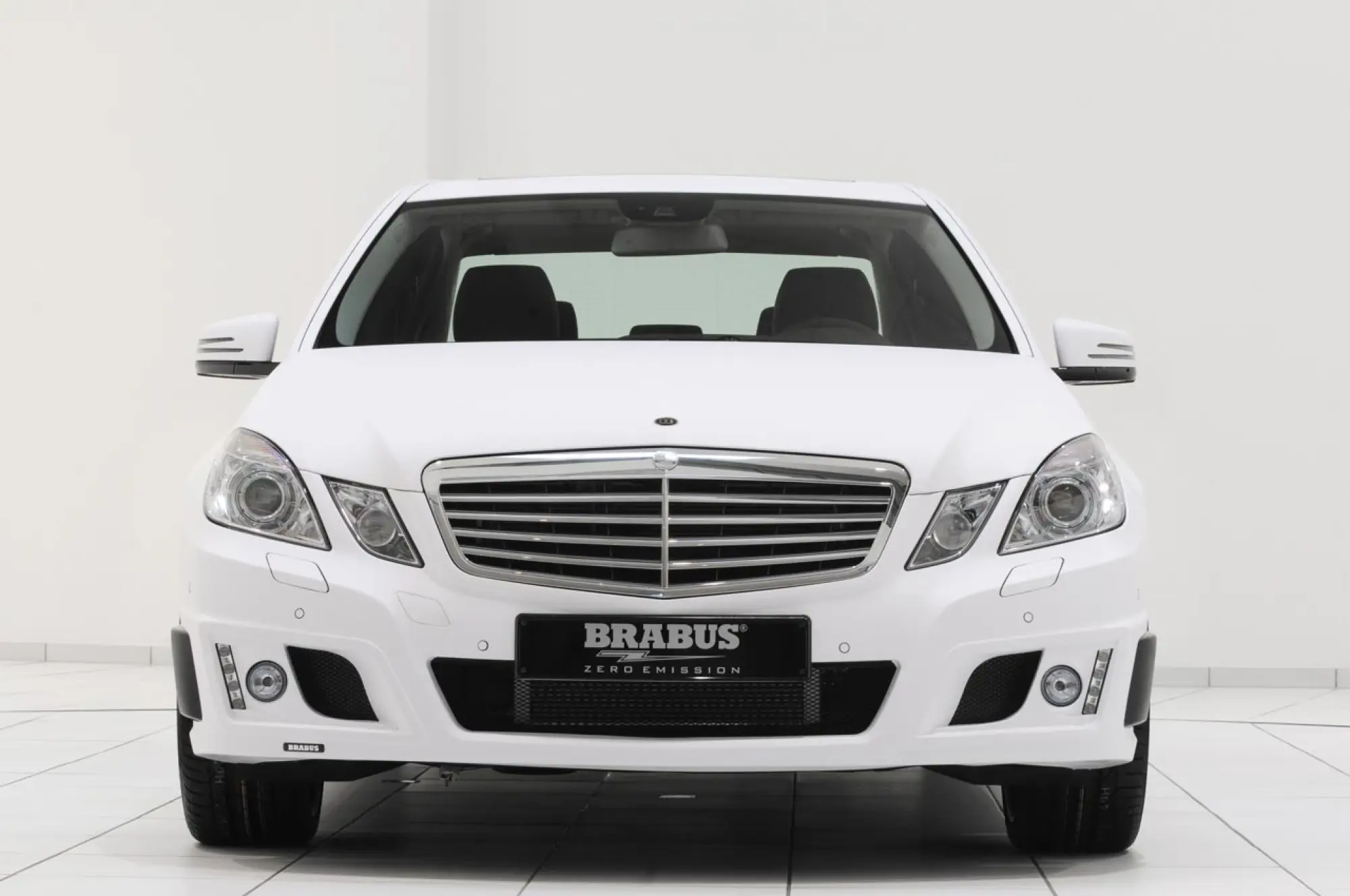 Mercedes Classe E Technology Project Hybrid by Brabus - 4